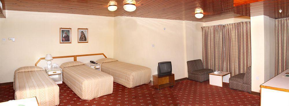 מנאמה Atlas Hotel מראה חיצוני תמונה